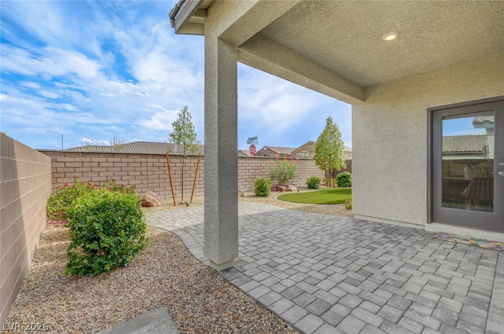 7446 Charlotte Bay, North Las Vegas, NV 89084