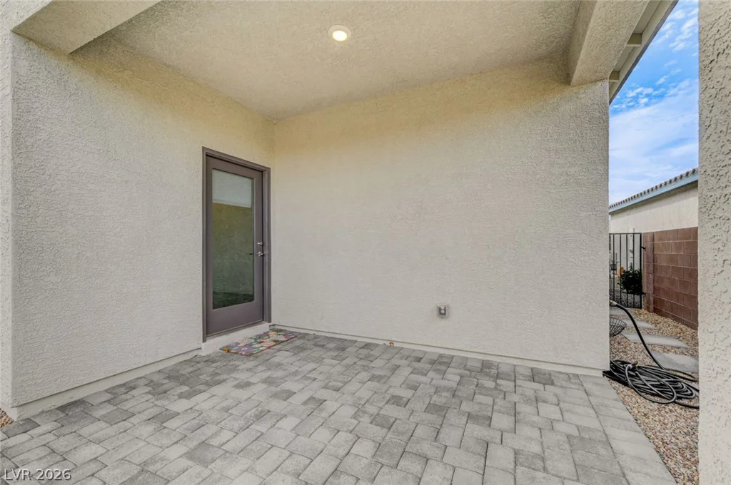 7446 Charlotte Bay, North Las Vegas, NV 89084