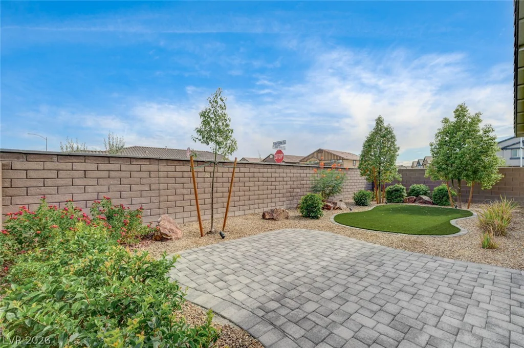 7446 Charlotte Bay, North Las Vegas, NV 89084