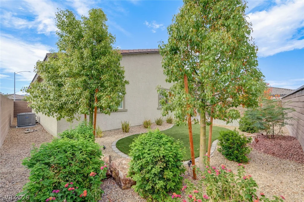 7446 Charlotte Bay, North Las Vegas, NV 89084