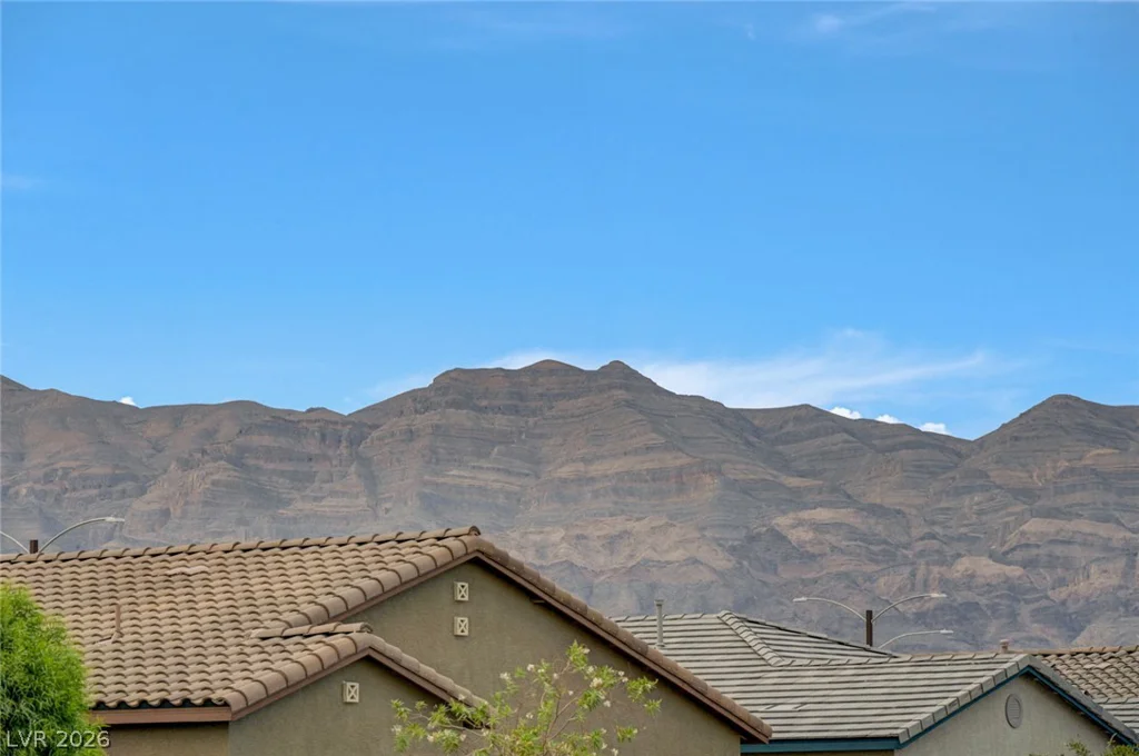 7446 Charlotte Bay, North Las Vegas, NV 89084