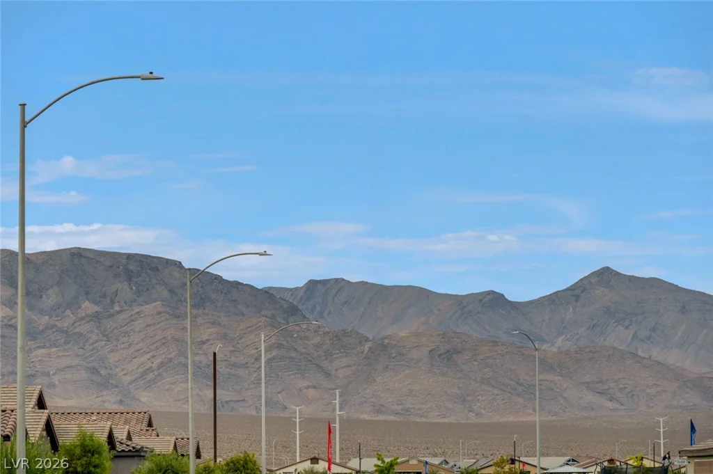 7446 Charlotte Bay, North Las Vegas, NV 89084