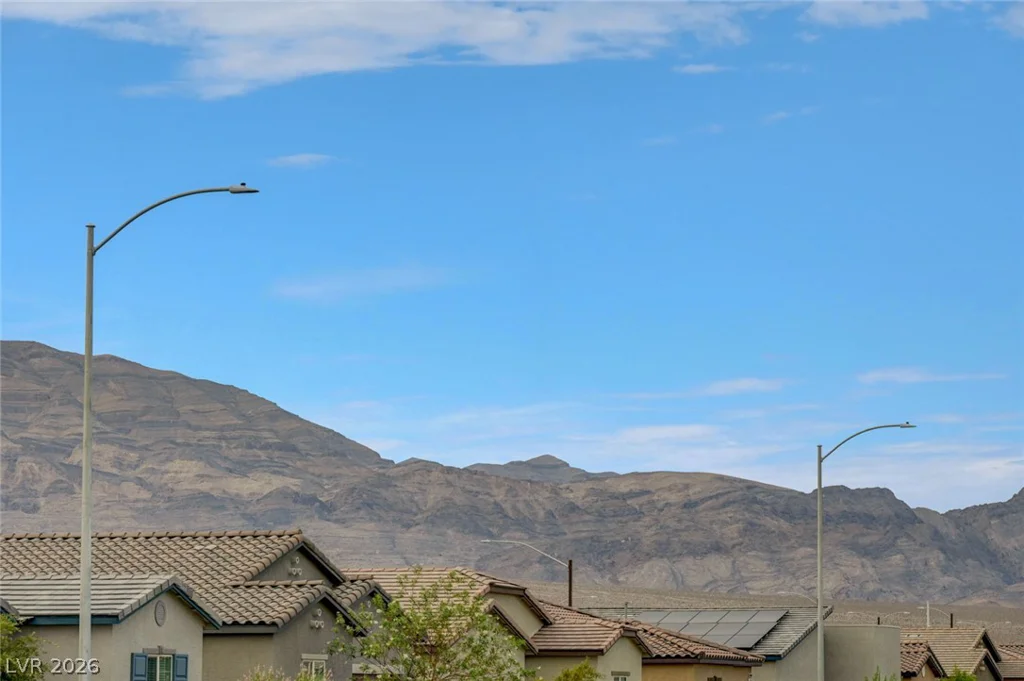 7446 Charlotte Bay, North Las Vegas, NV 89084