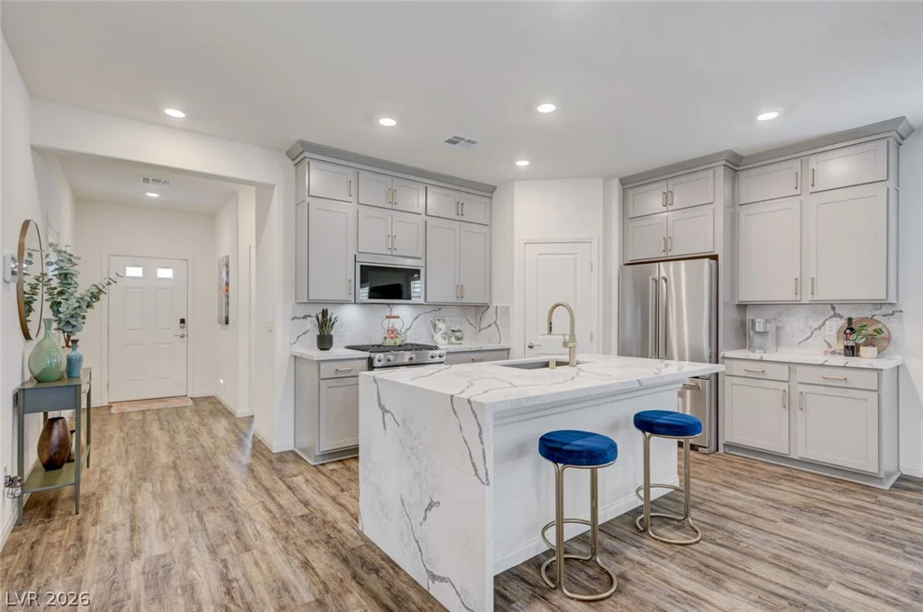 7446 Charlotte Bay, North Las Vegas, NV 89084