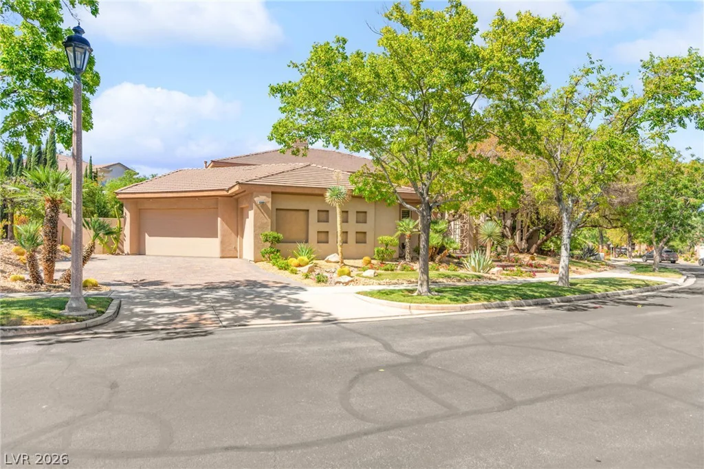 9308 Canyon Classic, Las Vegas, NV 89144