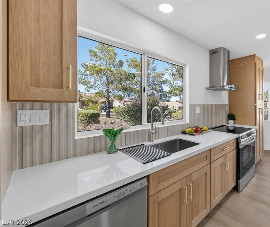 2849 Bluff Point, Las Vegas, NV 89134