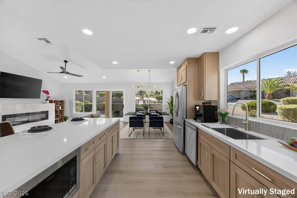 2849 Bluff Point, Las Vegas, NV 89134