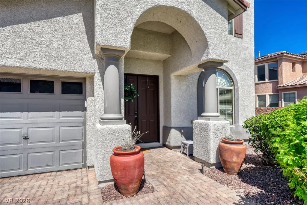 7017 Puetollano, North Las Vegas, NV 89084