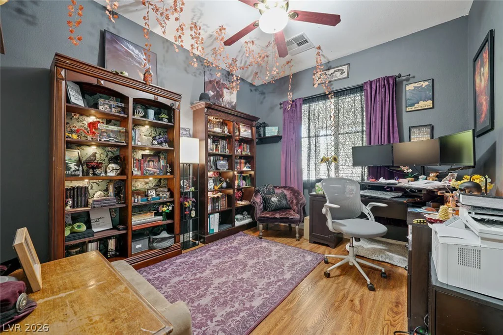7017 Puetollano, North Las Vegas, NV 89084