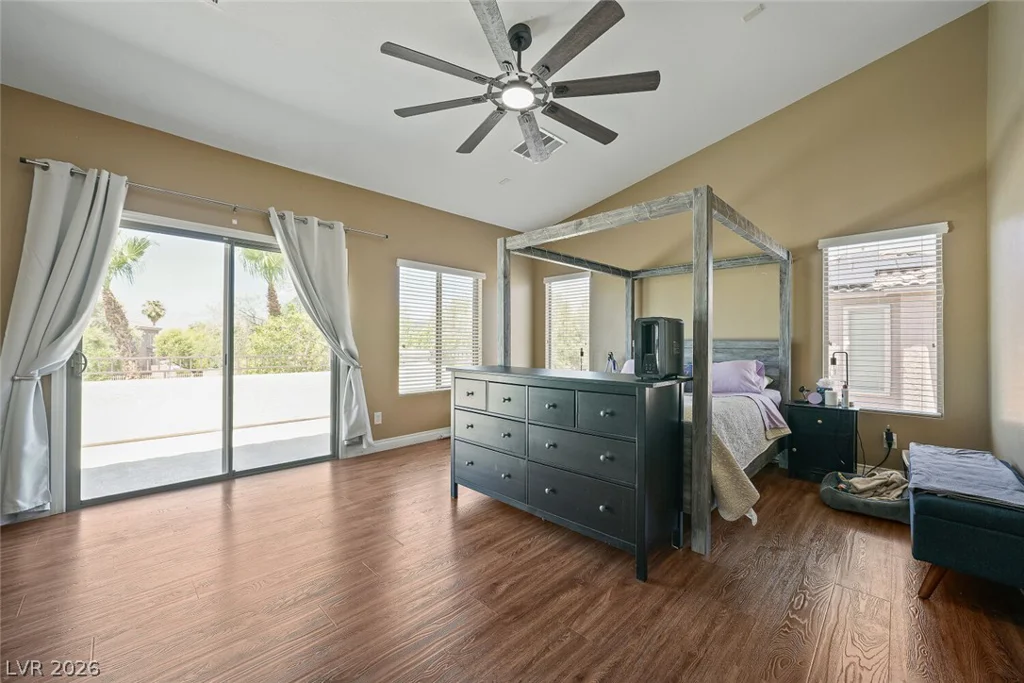 7017 Puetollano, North Las Vegas, NV 89084