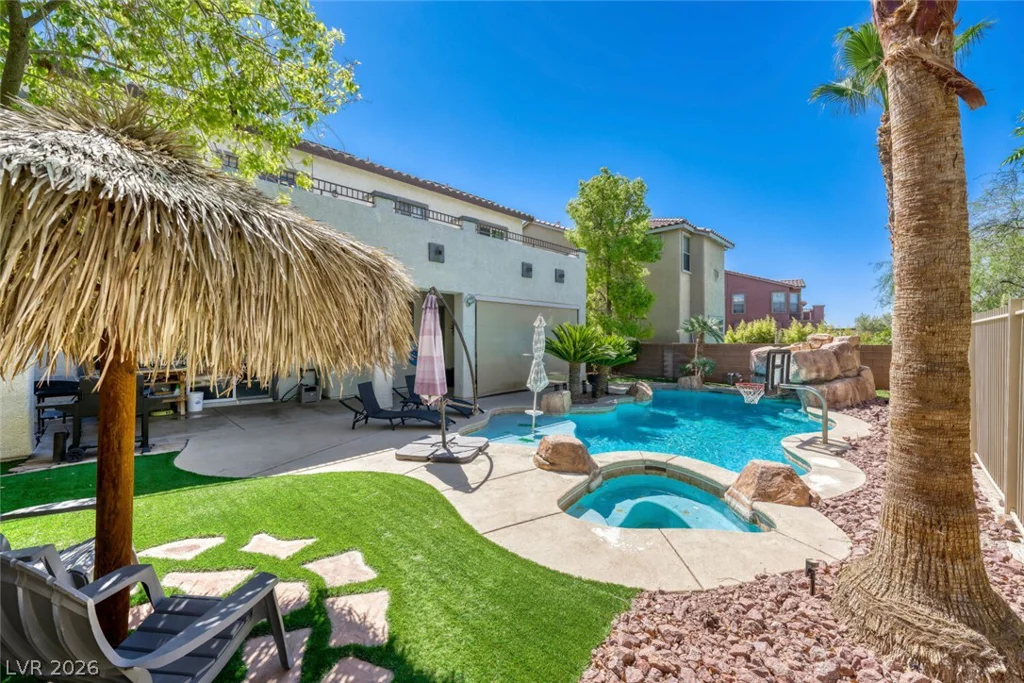 7017 Puetollano, North Las Vegas, NV 89084