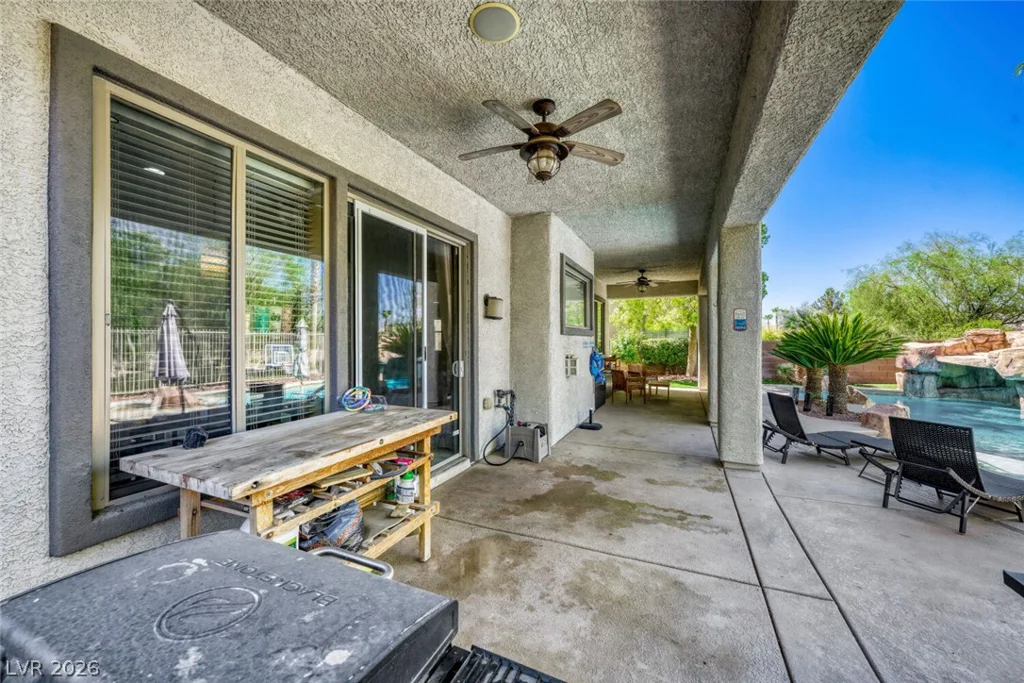 7017 Puetollano, North Las Vegas, NV 89084