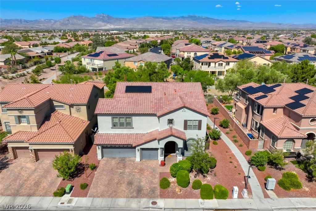 7017 Puetollano, North Las Vegas, NV 89084