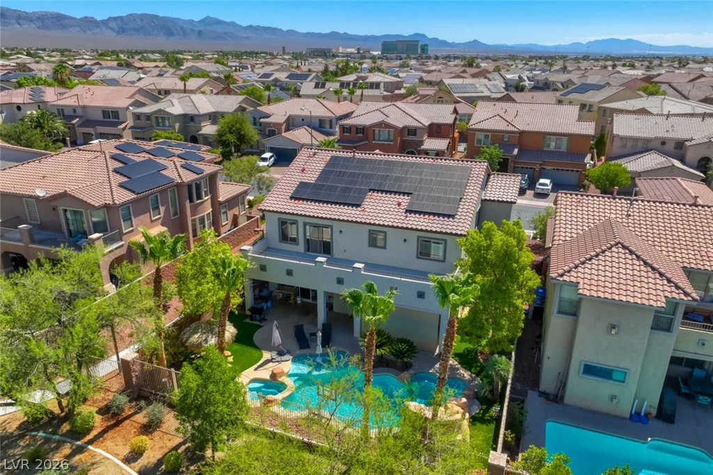 7017 Puetollano, North Las Vegas, NV 89084