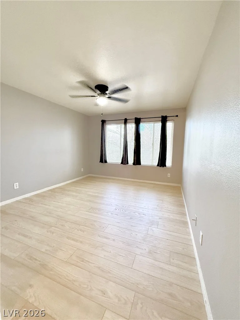 3083 Casey, Las Vegas, NV 89120