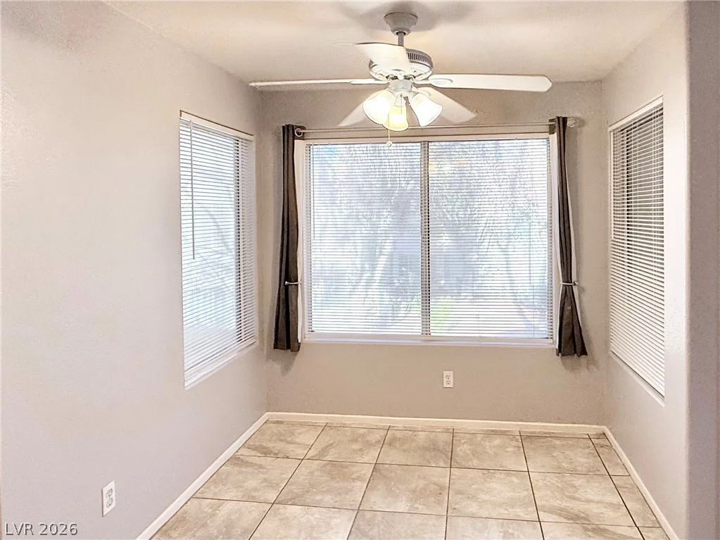 3083 Casey, Las Vegas, NV 89120
