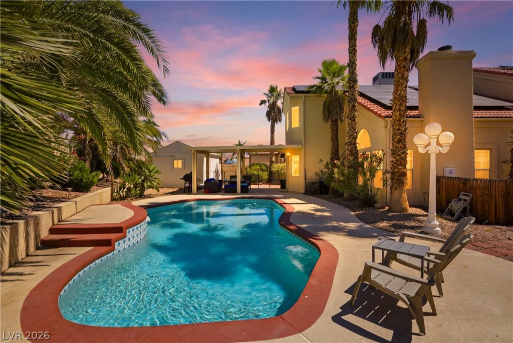 432 Capertino, Las Vegas, NV 89145