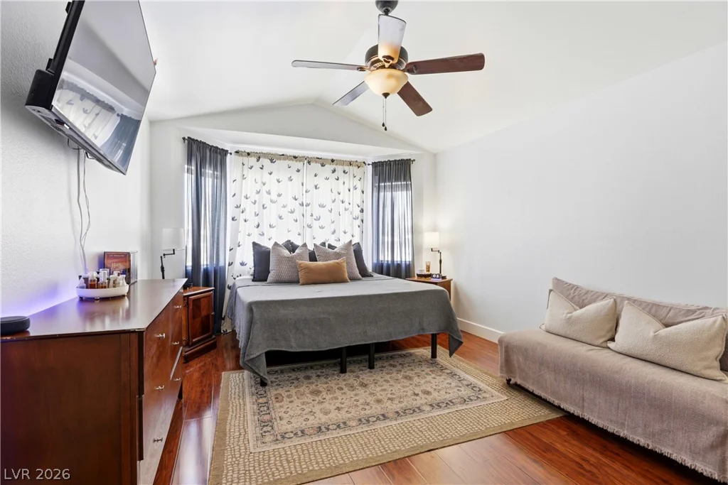 432 Capertino, Las Vegas, NV 89145