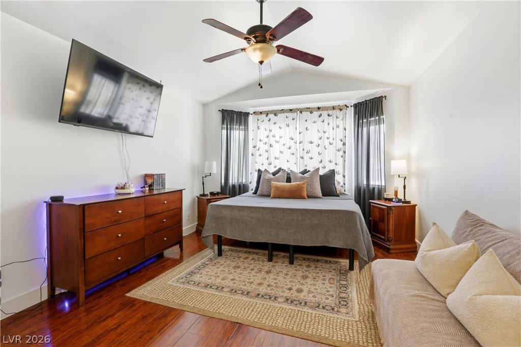 432 Capertino, Las Vegas, NV 89145