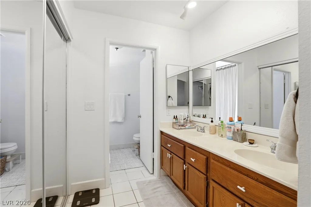 432 Capertino, Las Vegas, NV 89145