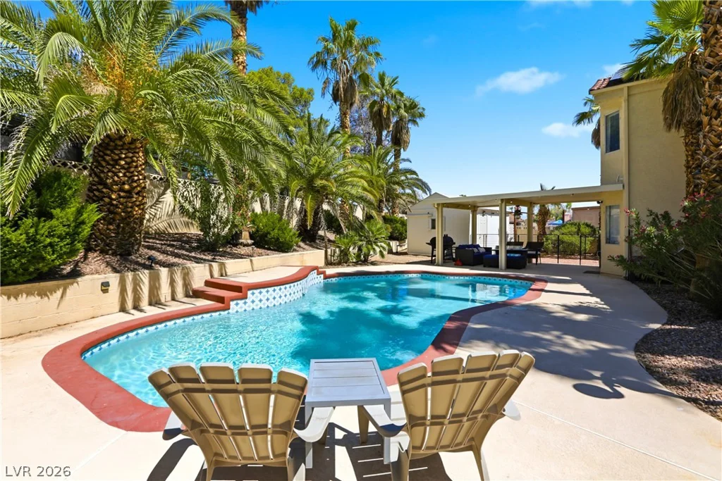 432 Capertino, Las Vegas, NV 89145