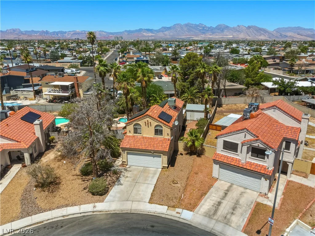 432 Capertino, Las Vegas, NV 89145