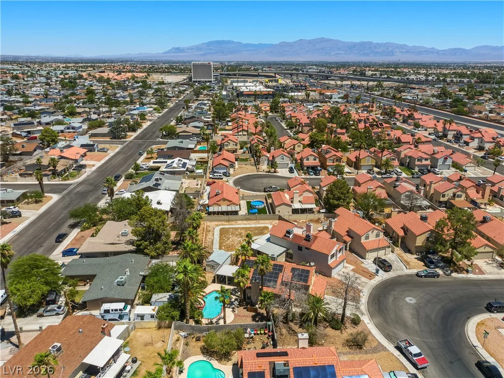 432 Capertino, Las Vegas, NV 89145
