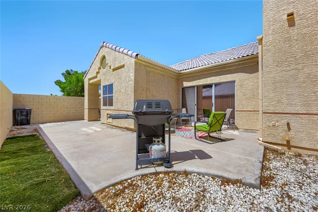 364 Wild Plum, Las Vegas, NV 89107