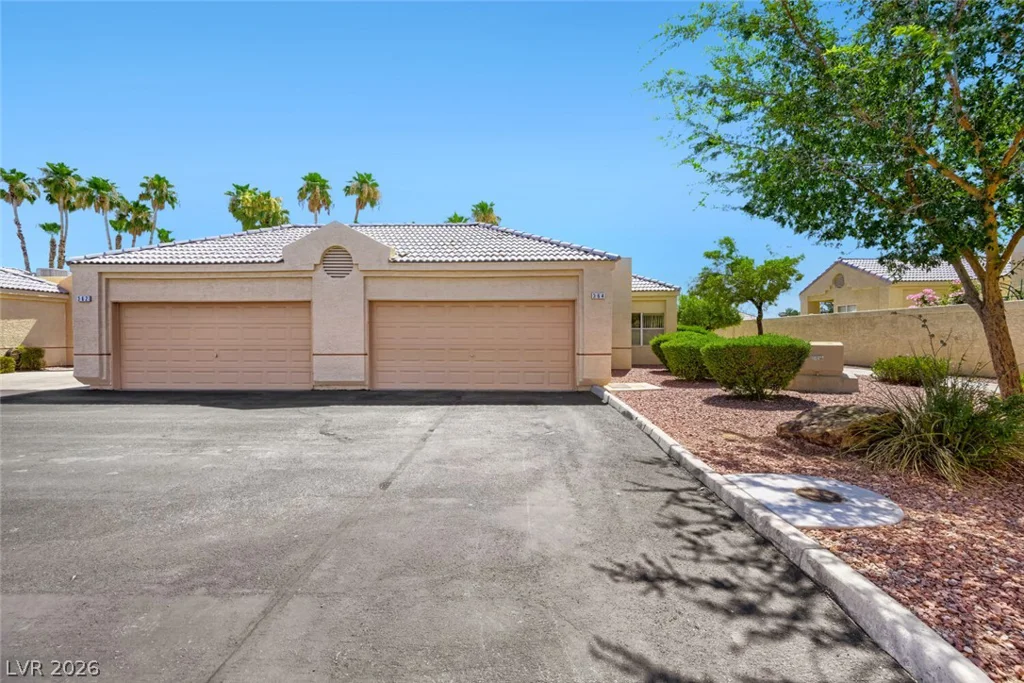 364 Wild Plum, Las Vegas, NV 89107