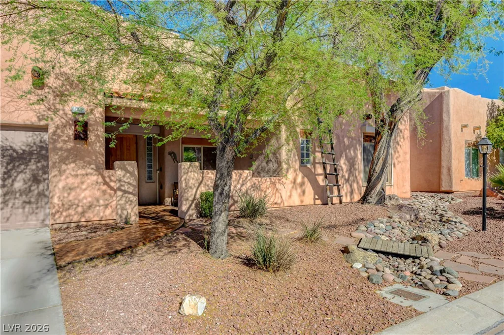 4012 Thunder Hawk, Las Vegas, NV 89129