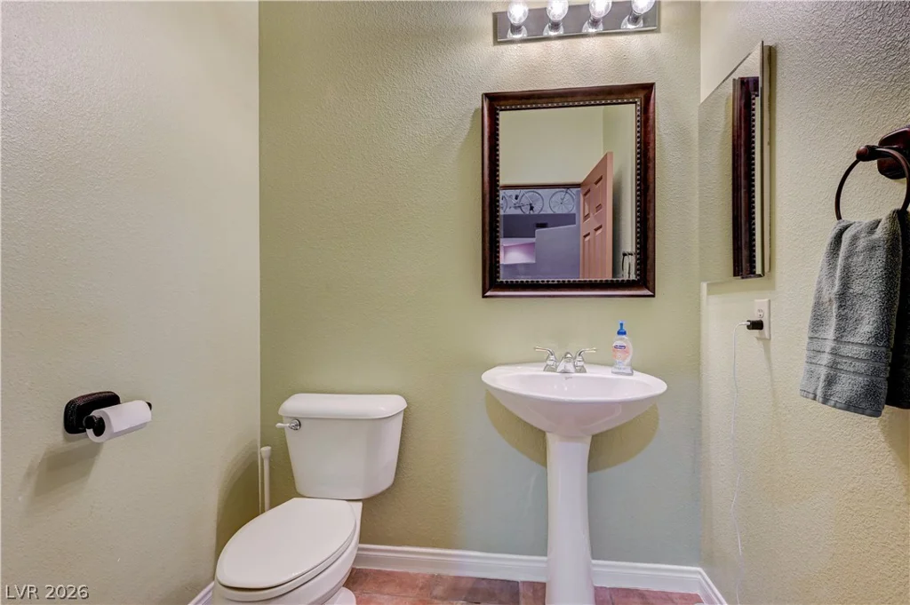 4012 Thunder Hawk, Las Vegas, NV 89129