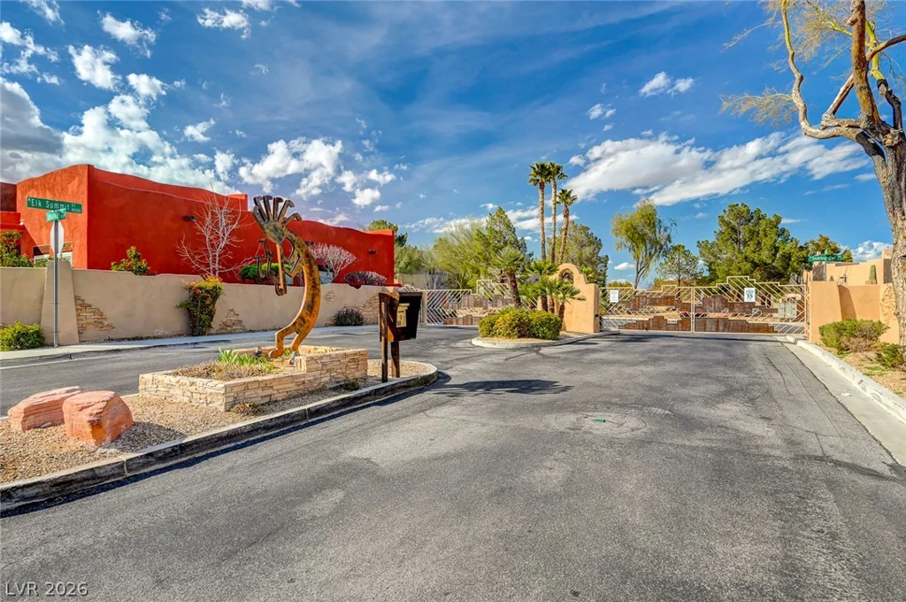 4012 Thunder Hawk, Las Vegas, NV 89129