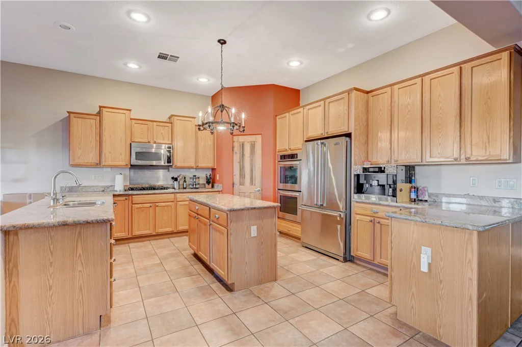 4012 Thunder Hawk, Las Vegas, NV 89129