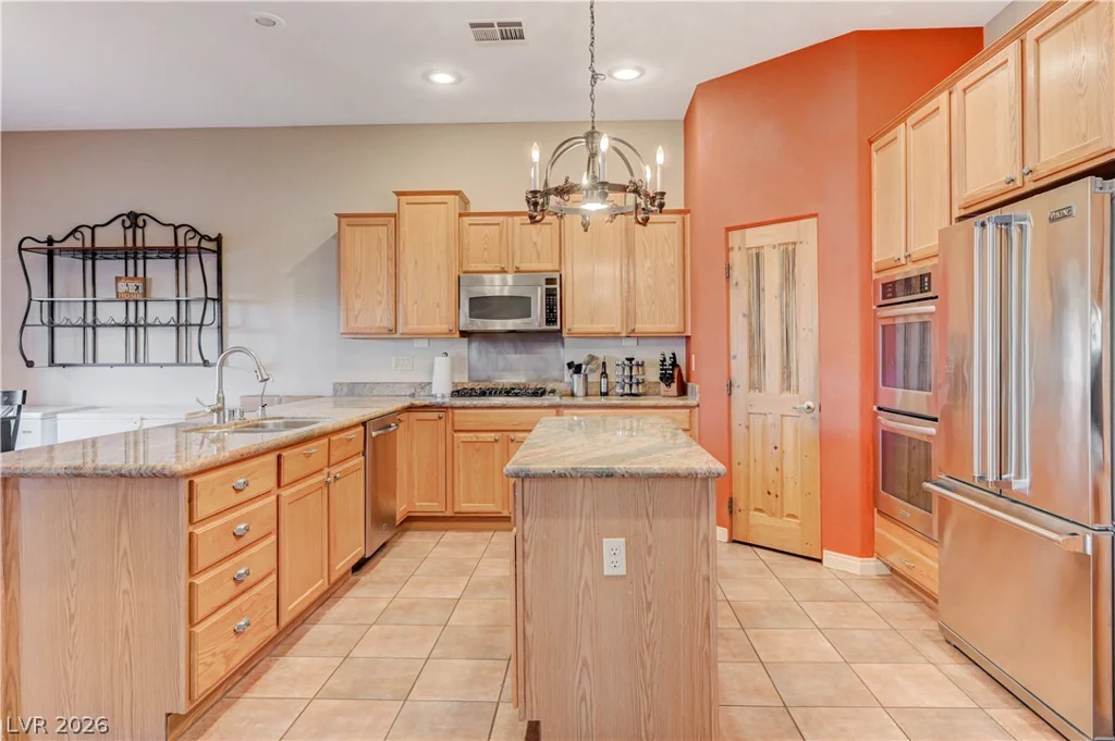 4012 Thunder Hawk, Las Vegas, NV 89129