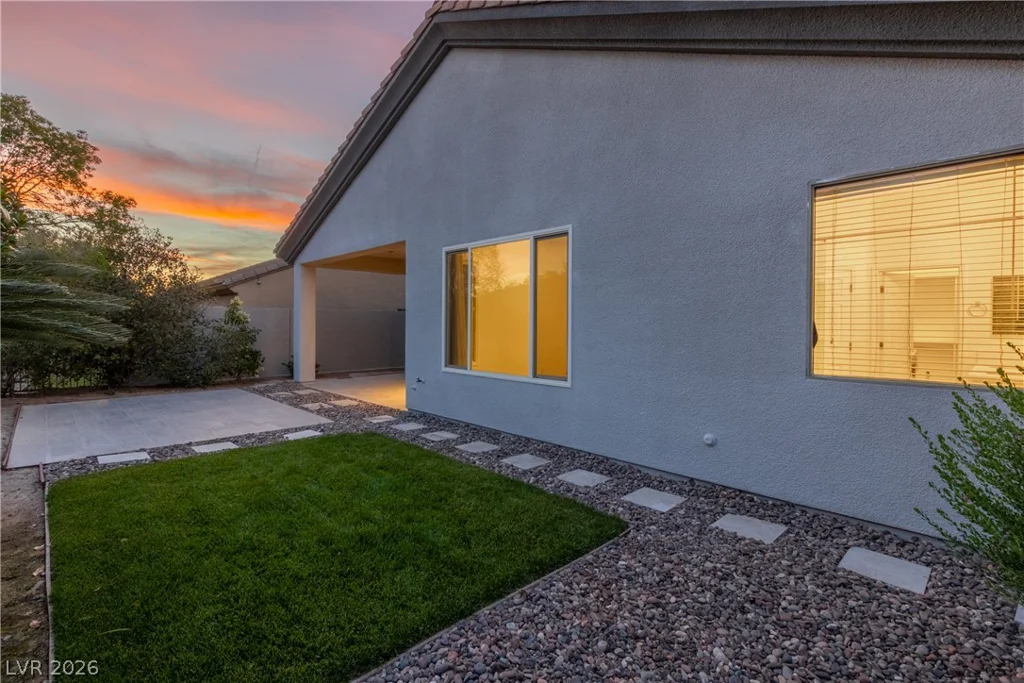 29 Gladewater, Henderson, NV 89052