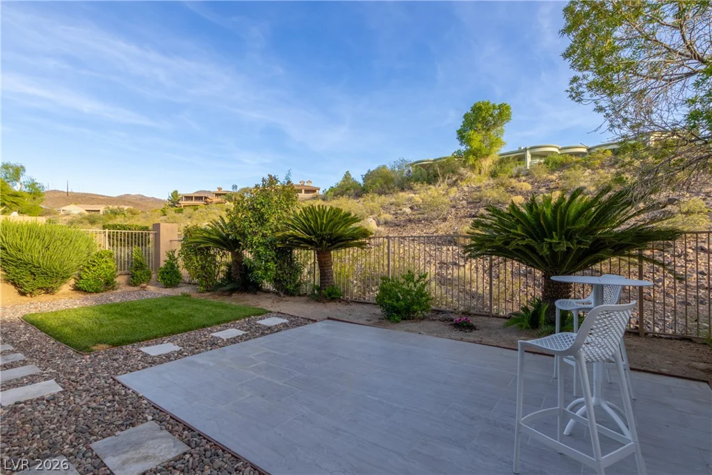 29 Gladewater, Henderson, NV 89052