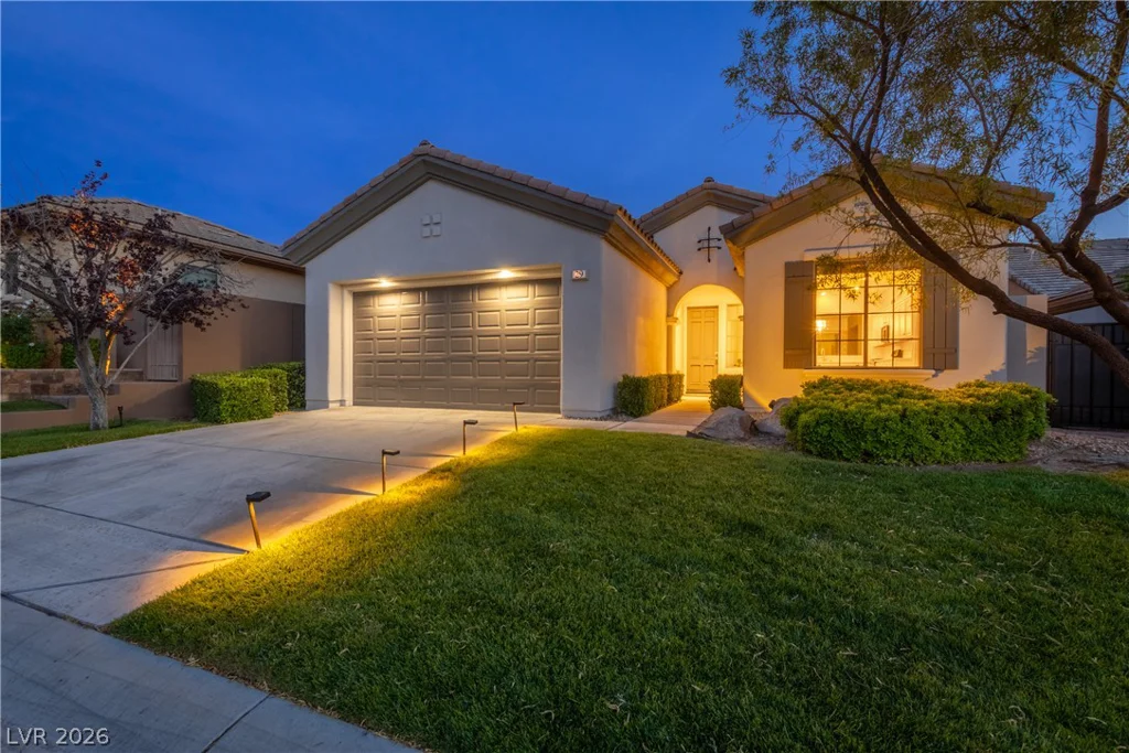29 Gladewater, Henderson, NV 89052