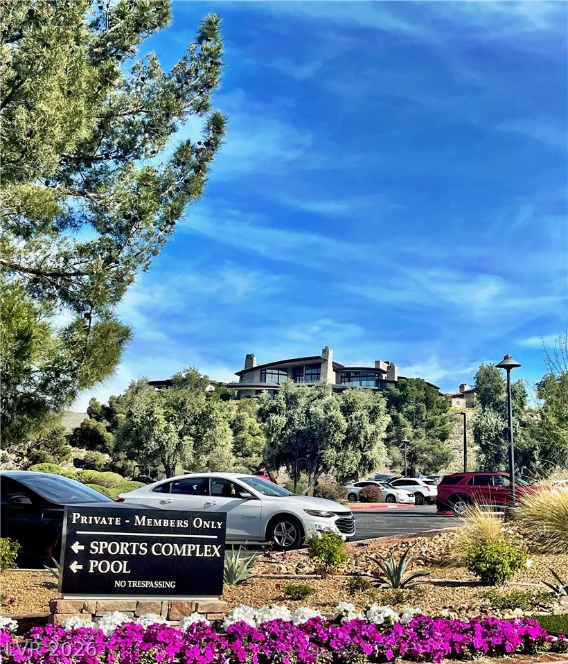 29 Gladewater, Henderson, NV 89052