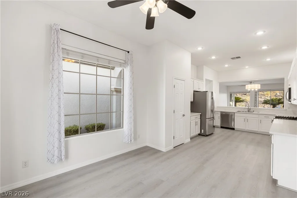 29 Gladewater, Henderson, NV 89052