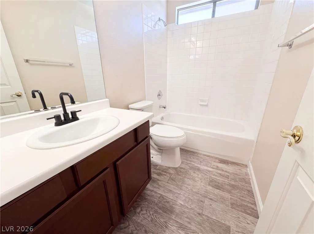 7912 Quill Gordon, Las Vegas, NV 89149