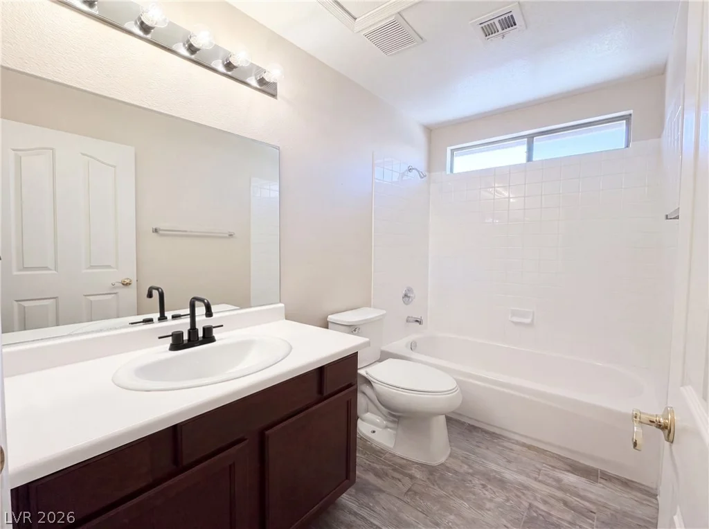 7912 Quill Gordon, Las Vegas, NV 89149