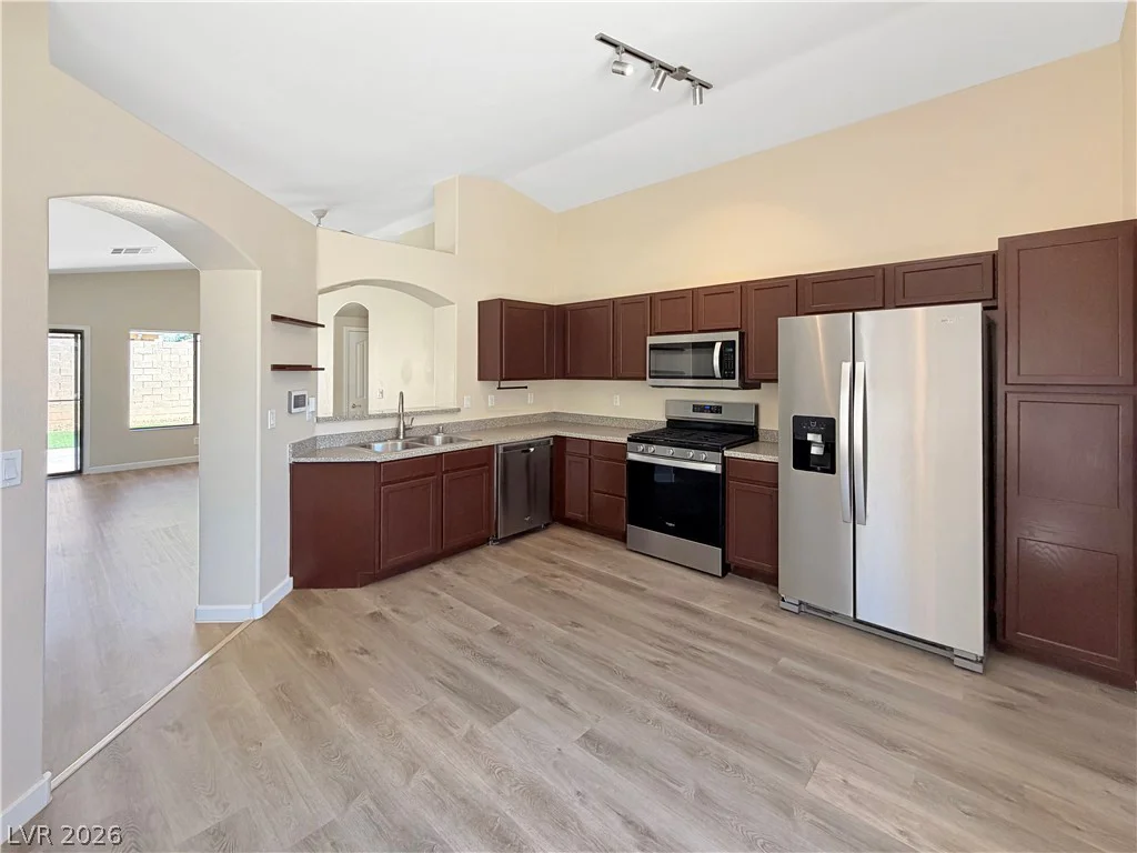 7912 Quill Gordon, Las Vegas, NV 89149