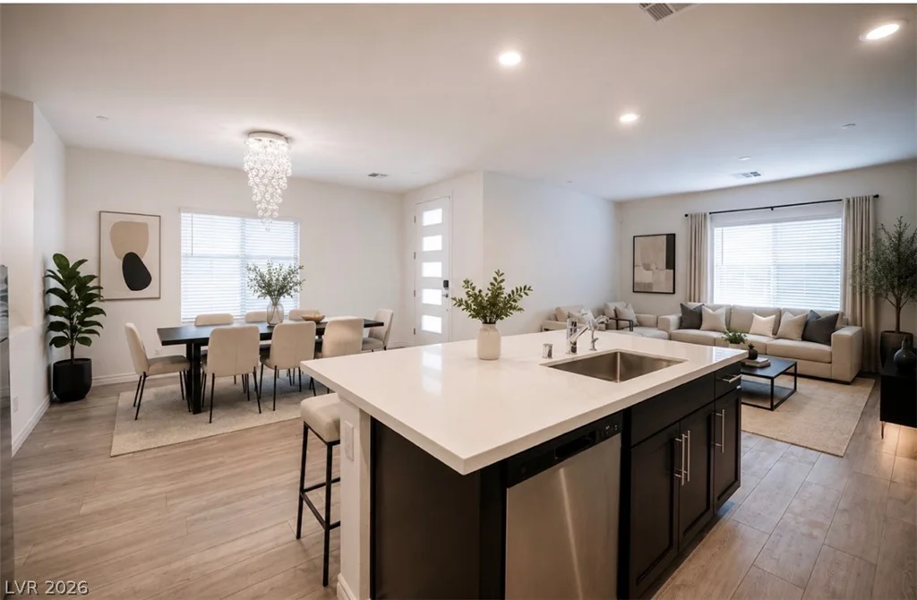 600 Carriage Hill, Las Vegas, NV 89138