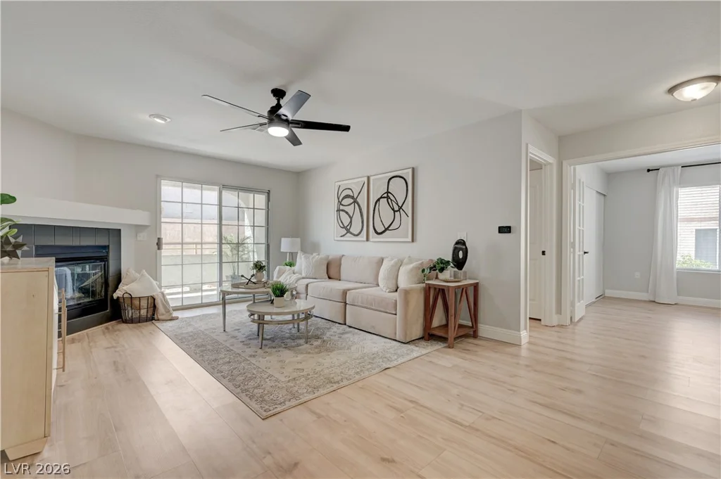 8452 Boseck, Las Vegas, NV 89145