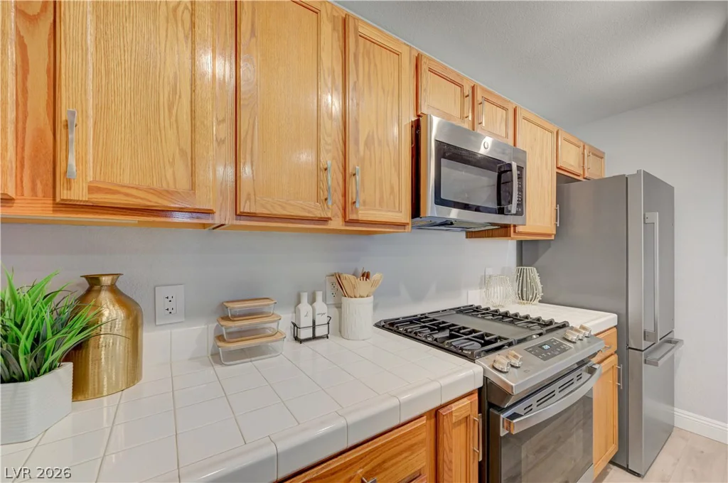 8452 Boseck, Las Vegas, NV 89145