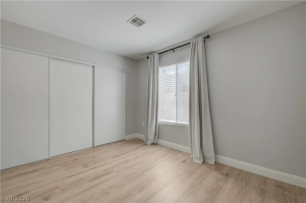 8452 Boseck, Las Vegas, NV 89145