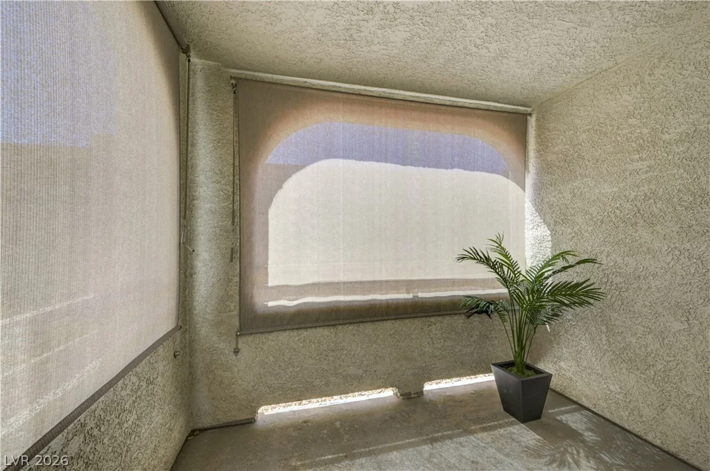 8452 Boseck, Las Vegas, NV 89145