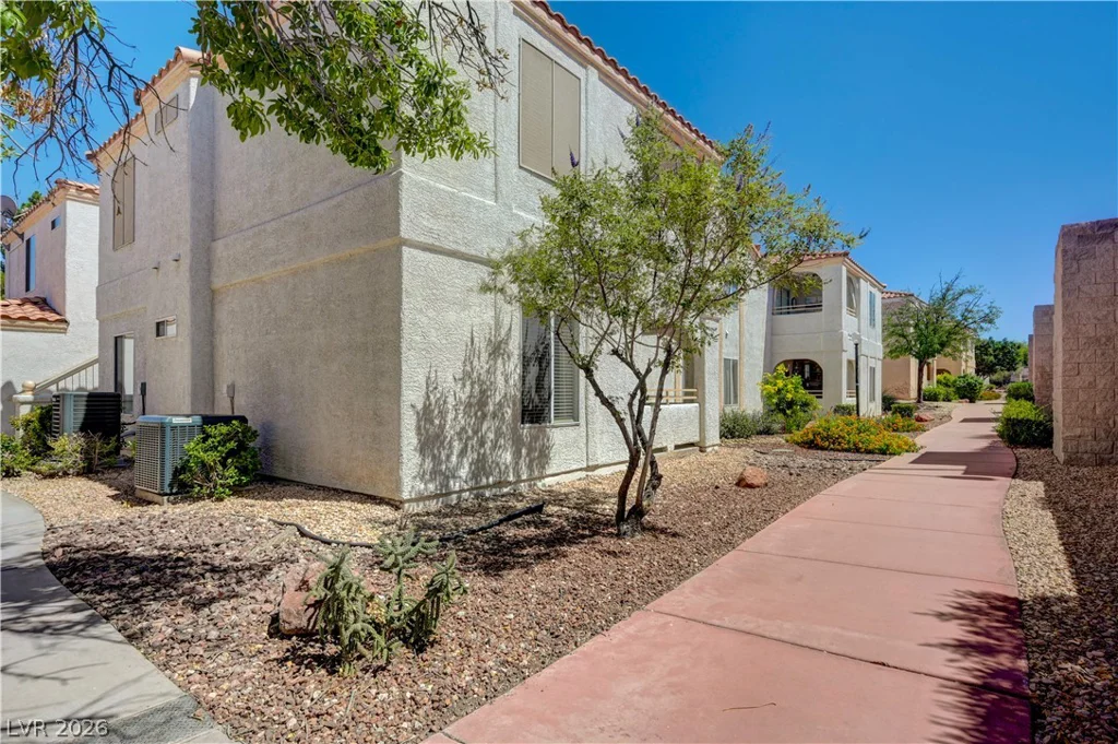 8452 Boseck, Las Vegas, NV 89145