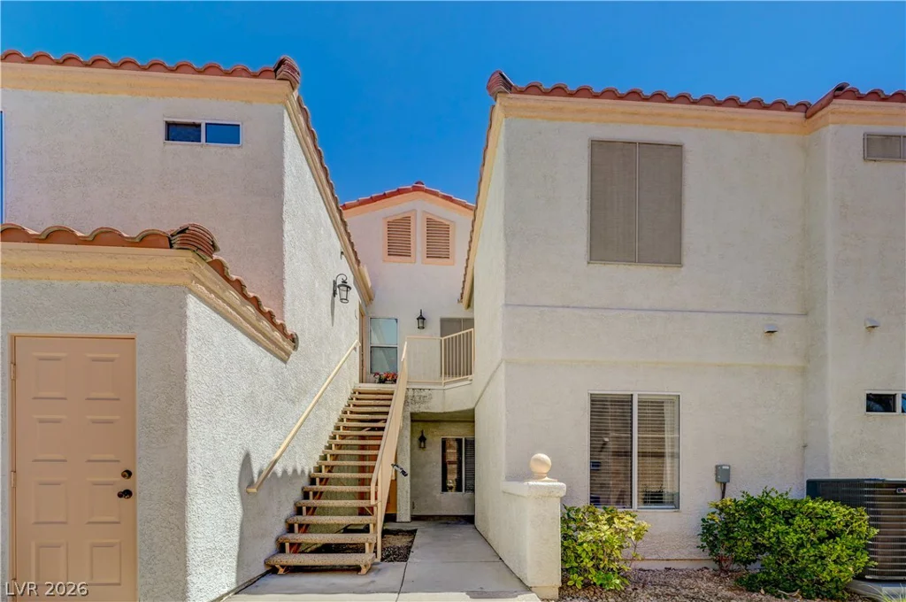 8452 Boseck, Las Vegas, NV 89145
