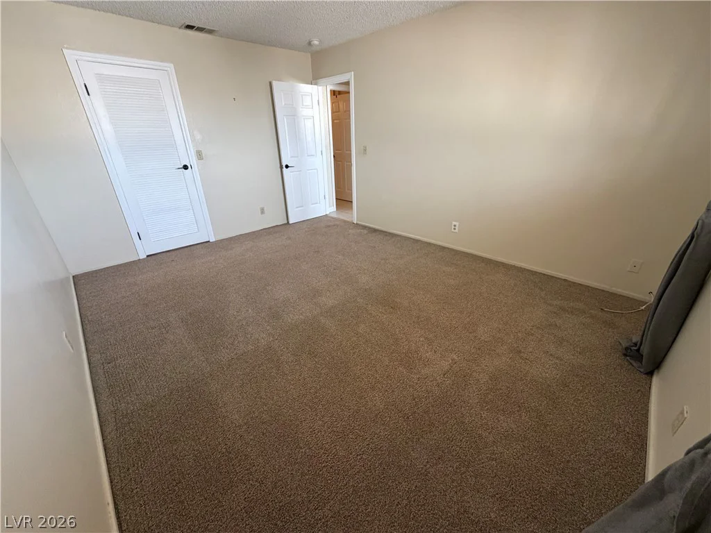 4734 Roberta, Las Vegas, NV 89119